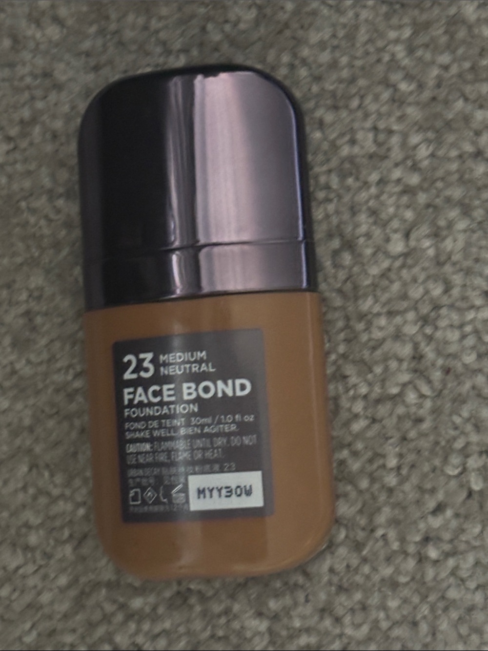 Urban Decay Face Bond Foundation 23 Medium Neutral - Brown